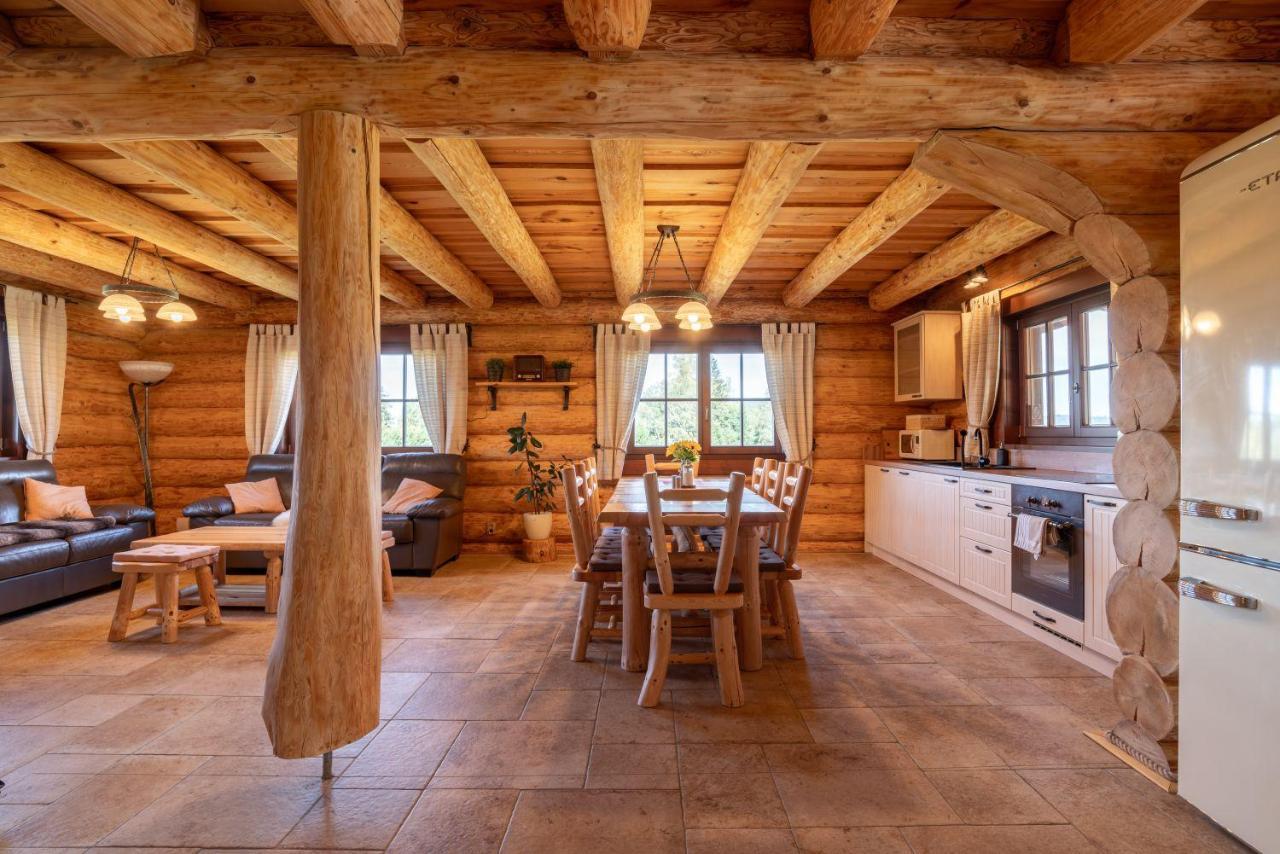 Apartmány Srub Výtoňka Lipno Přední Výtoň Exteriér fotografie
